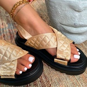 ✨ALL SANDALS $10✨ Hot Squad Chunky Sandal